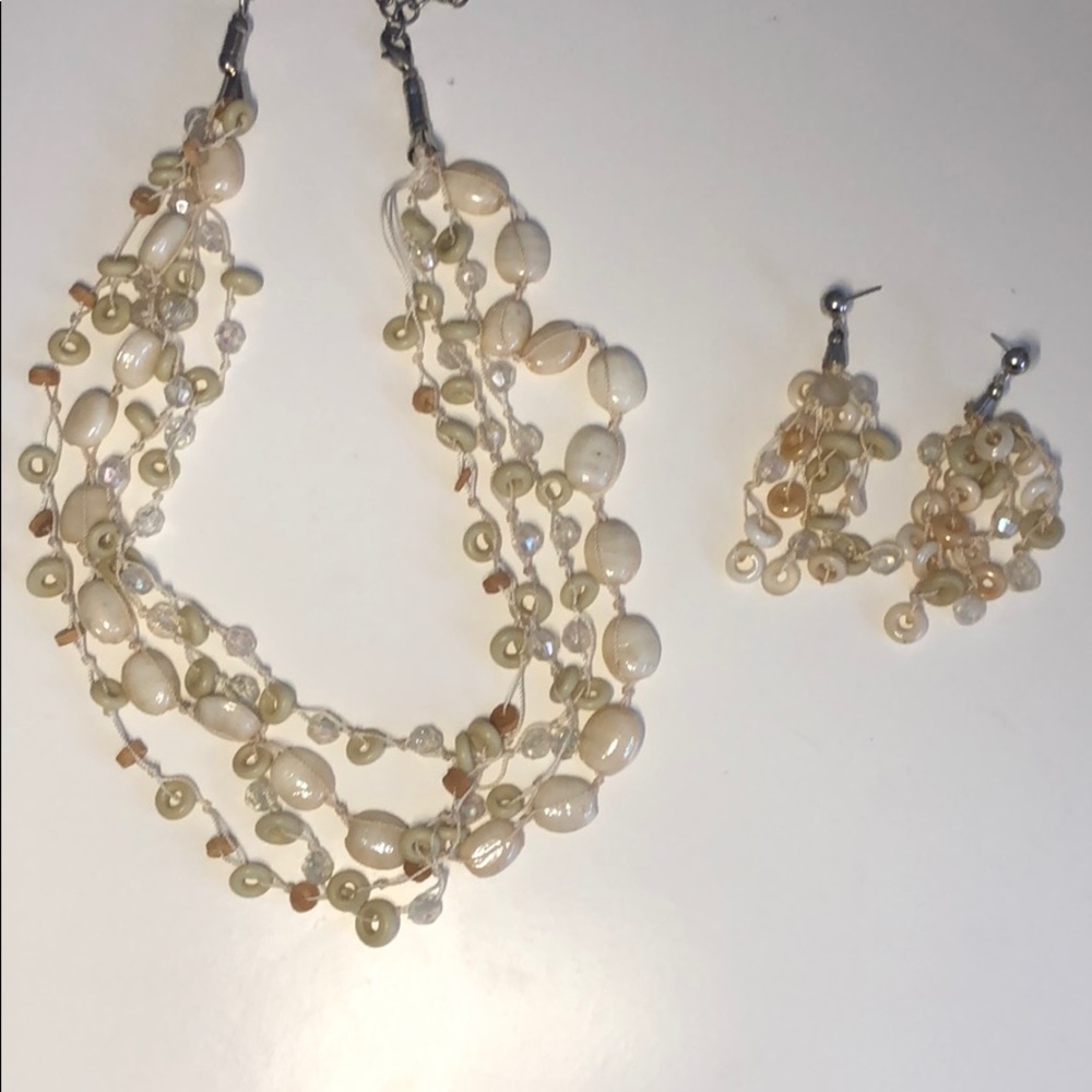 Beautiful bead necklace and earrings set